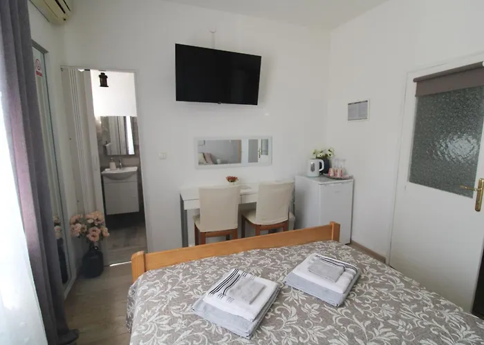 Ljubica * Πούλα